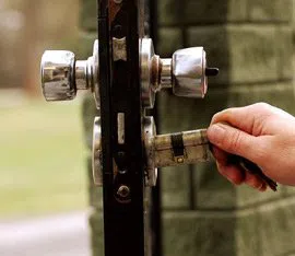 Town Center Locksmith Shop New York, NY 212-301-6239 - 13-Re-Key-Locks